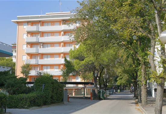 APARTMÁNOVÝ DŮM MALTA - Bibione